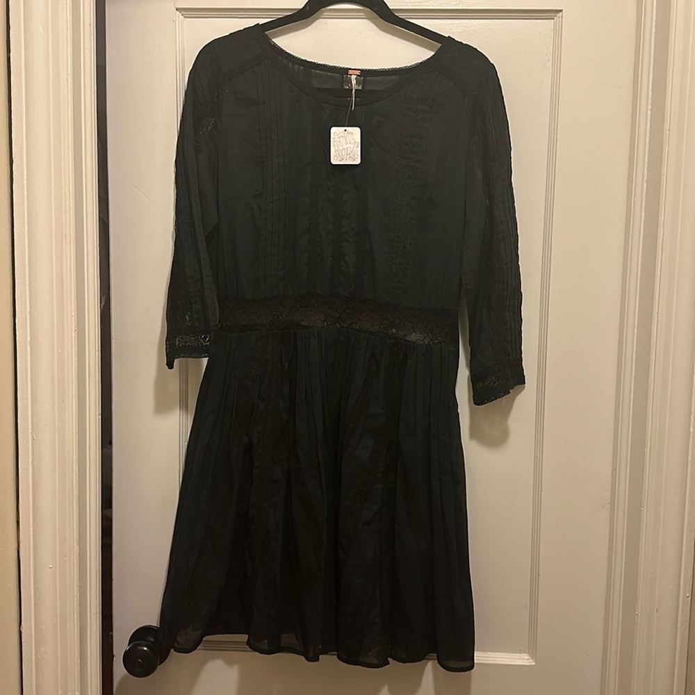 NWT! Free People Women’s Dress in Black